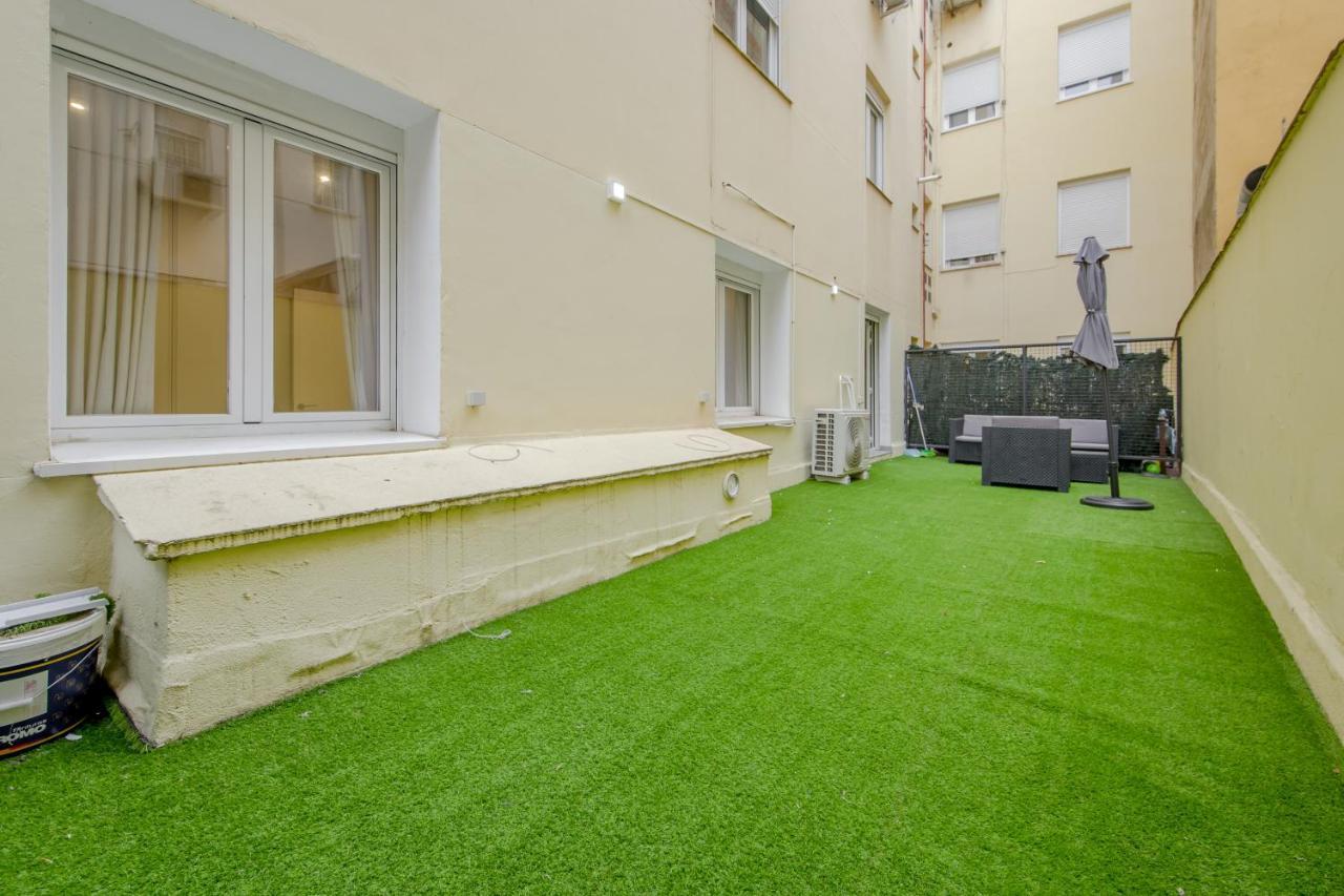 Acogedor Apt 3 Habitaciones Y Terraza En El Centro มาดริด ภายนอก รูปภาพ